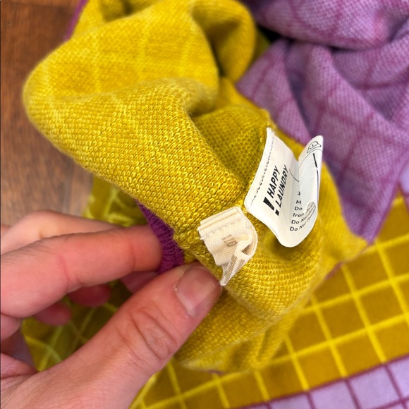 Gorgeous Purple & Yellow Grid Print Knit Skater Skirt – Girls 110/5 – European - Picture 3 of 5